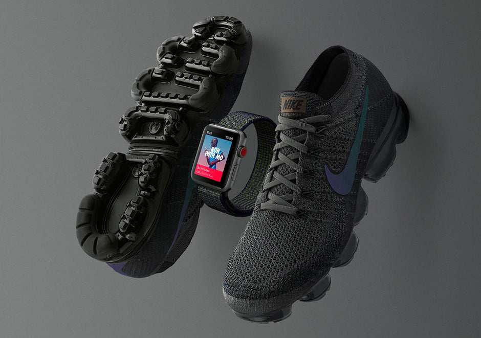 How To Lace Your Sneakers / Swap Your Shoe Laces : NIKE Vapormax Flyknit Midnight Fog